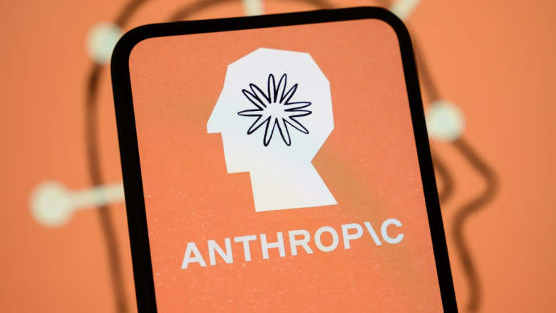 Anthropic, Çalışan Kadrosunun Daha Az Junior Olduğunu ve Toplantılarda Daha Fazla Zaman Geçirdiğini Açıklıyor